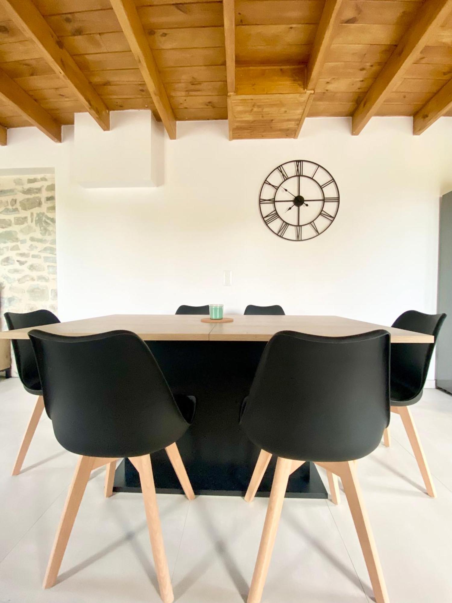 Holiday home La Conciergerie 05 - De La Cooperative - Superbe Maison A L Epine - Wifi - 4 A 6 Personne L'Epine (Hautes-Alpes)